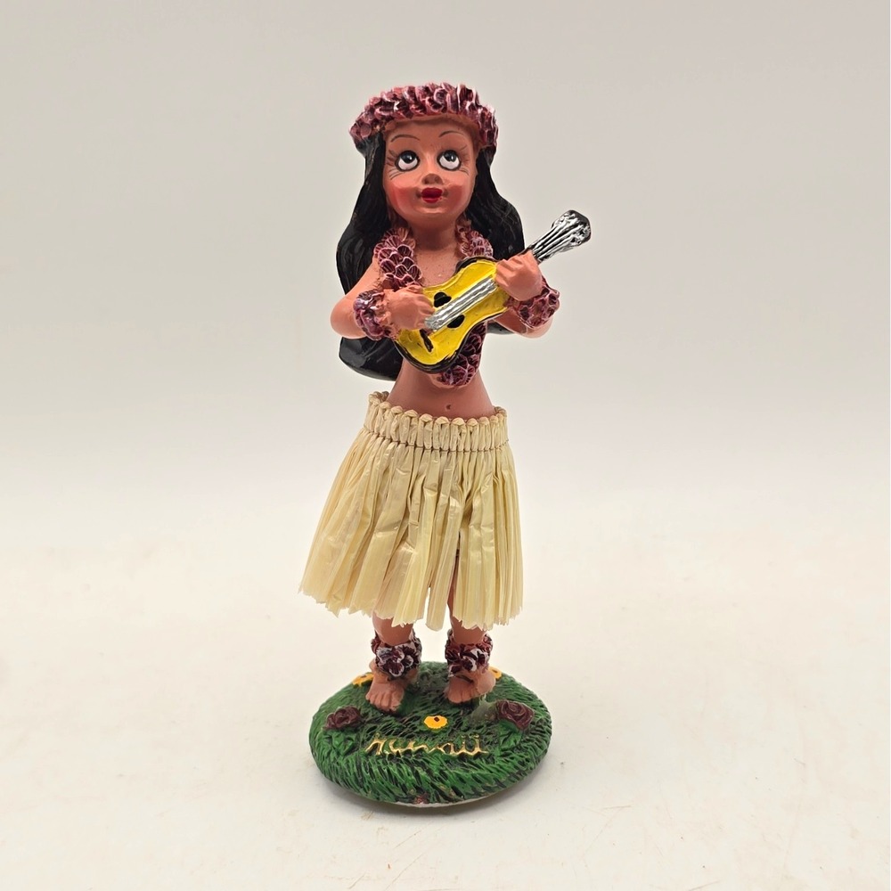 Hula Girl Hawaii Figurine Playing Ukulele Painted Resin 2000 3D